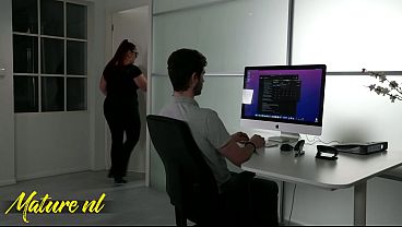 BBW MILF Sabine Teaches Her Intern The Joy Of Facesitting
