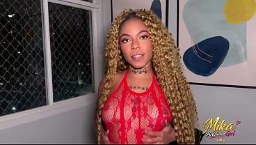 Brazilian girl novinha fode com macho tatuado e trai o namorado – Brasileira gostosa fode com novinho tatuado pauzudo e trai o namorado corno manso.