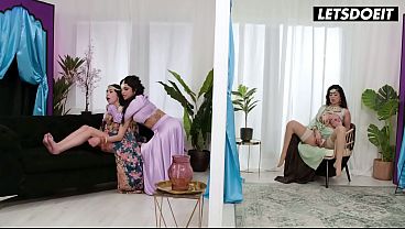 Curvy Indian Lesbians in 69, Two Tongues Deep in Her Soaking Cunt