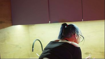 Goth slut getting facefucked