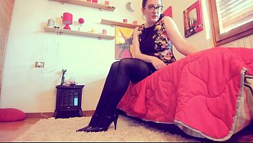 ITALIAN LESSON & EXTRA HAIR STRIP: Nicoletta’s Language Class & Full Uncensored Striptease