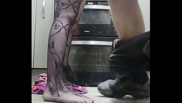 Kitchen handjob big ass in fishnets