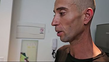MINHA CUNHADA ME SEDUZIU A PUTARIA MEU IRMÃO CHEGOU TIVE QUE PULAR DO 8 ANDAR PRA NÃO PEGARMOS NO FLAGRA