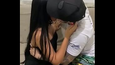 MORENA NOVINHA 18 ANOS CASADA ESPOSA HOTWIFE DEU PRO COWBOY DA FAZENDA DO MARIDO CORNO AMADOR CUCKOLD P3