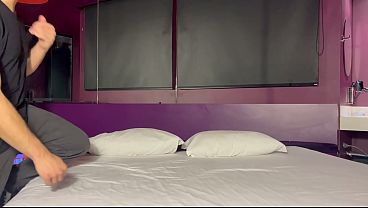 Olha que ruiva safada! Ruiva casada, muita safada, precisa de marido de aluguel, fica louca na minha rola e eu fodo a safada sem dó para o marido corno limpar a bagunça.