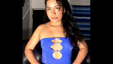 PUTI POBRE MEXICANA KATY KARENZ DESVISTIENDOSE POCO A POCO MOSTRNDO SU RICO CULO
